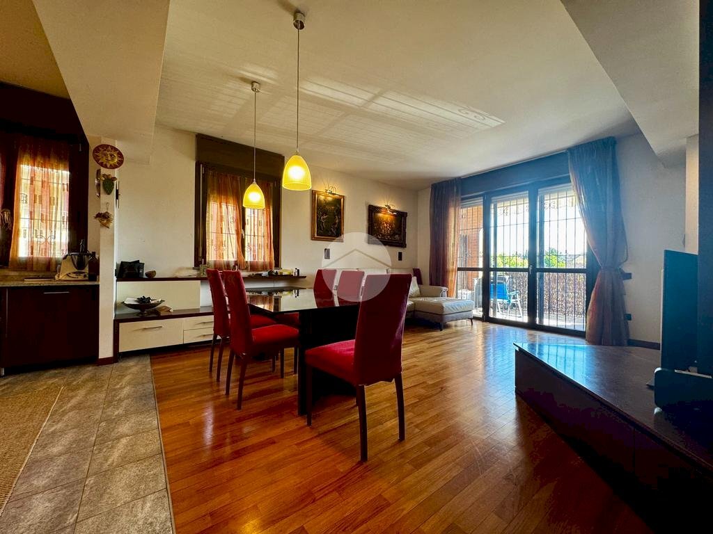 Three-room apartment via don puglisi, Peschiera Borromeo - photo 3