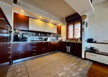 Three-room apartment via don puglisi, Peschiera Borromeo - photo 6