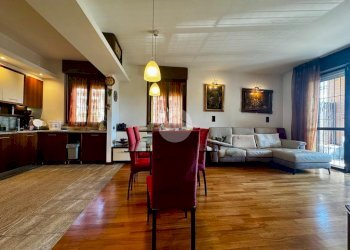 Three-room apartment via don puglisi, Peschiera Borromeo - photo 9