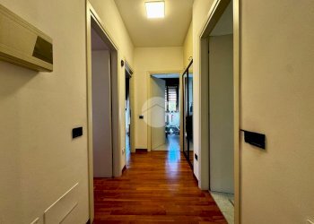 Three-room apartment via don puglisi, Peschiera Borromeo - photo 12
