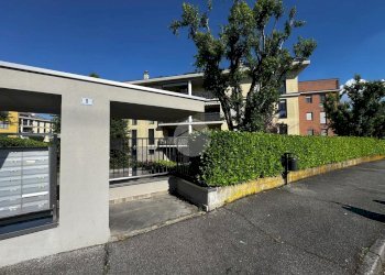 Three-room apartment via don puglisi, Peschiera Borromeo - photo 27