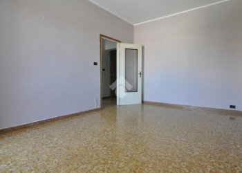 Three-room apartment Settimo Torinese, Settimo Torinese - photo 3