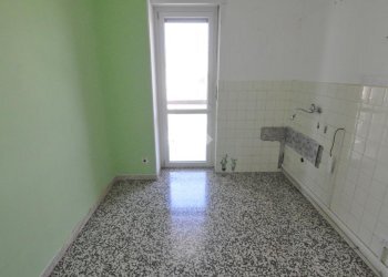 Three-room apartment Settimo Torinese, Settimo Torinese - photo 9