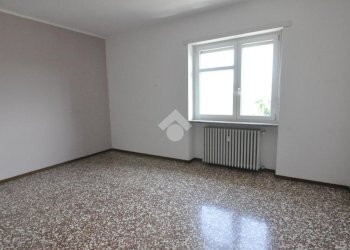 Three-room apartment Settimo Torinese, Settimo Torinese - photo 15