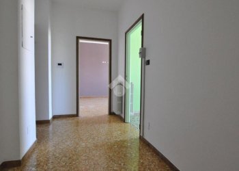 Three-room apartment Settimo Torinese, Settimo Torinese - photo 19