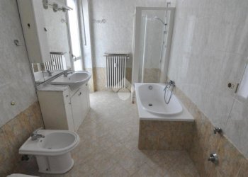 Three-room apartment Settimo Torinese, Settimo Torinese - photo 21