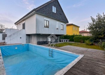 Villa Via Eugenio Curiel, Trezzo sull'Adda - photo 1