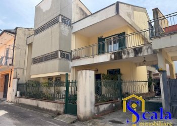 Foto 1 - Villa II traversa di via veneto, Curti - photo 1