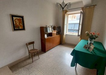 Foto 3 - Stabile - Palazzo via della stazione
 
167, Priverno - foto 3