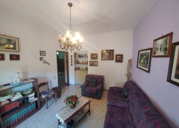 Foto 1 - Stable - Palace viale della libertà
 
50, Ceccano - photo 1