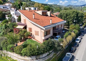 Foto 23 - Villa Via Sanzio Giovannelli
 
1, San Benedetto del Tronto - foto 23