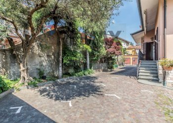 Giardino - Villa Via Missori
 
22, Rho - foto 9