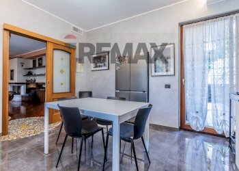 Sala da pranzo - Villa Via Missori
 
22, Rho - foto 26