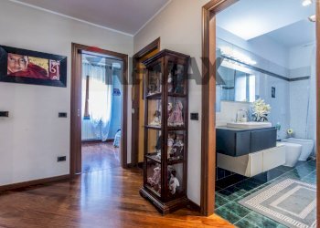 Hall / corridoio - Villa Via Missori
 
22, Rho - foto 34