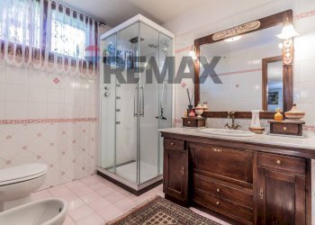 Bagno - Villa Via Missori
 
22, Rho - foto 55