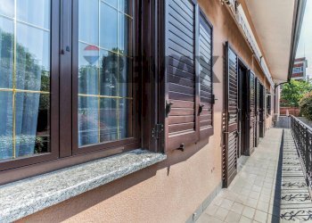 Balcone - Villa Via Missori
 
22, Rho - foto 81
