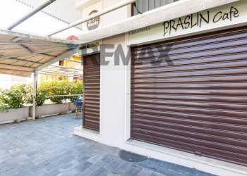 Terrazza - Cafeteria - Cold Bar Via San Carlo Borromeo
 
117, Rho - photo 19