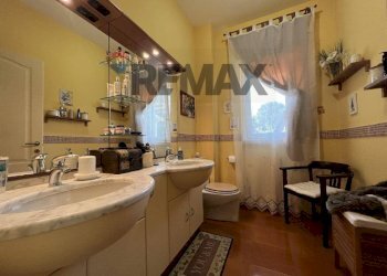 Bagno - Villa Via Giuseppe Fanelli
 
228, Bari - photo 4