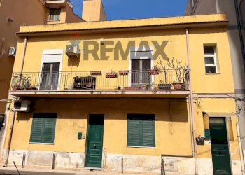 Edificio all\'aperto - Four-room apartment Via Patti
 
31, Palermo - photo 16