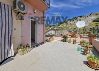 Terrazza - Two-room apartment Via Alla Falconara
3, Palermo - photo 1