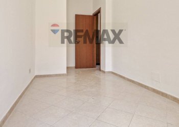 Stanza vuota - Two-room apartment Via Alla Falconara
3, Palermo - photo 9