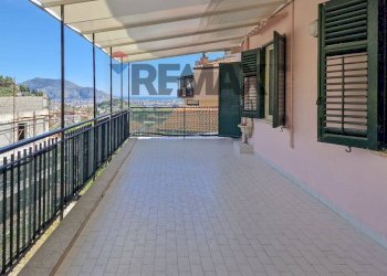 Terrazza - Two-room apartment Via Alla Falconara
3, Palermo - photo 24