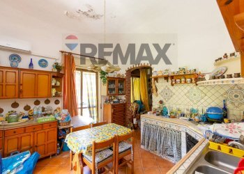 Cucina - Apartment Via Antonino Di Sangiuliano
 
139, Catania - photo 14