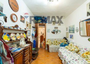 Soggiorno - Apartment Via Antonino Di Sangiuliano
 
139, Catania - photo 29
