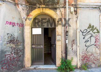 Edificio all\'aperto - Apartment Via Antonino Di Sangiuliano
 
139, Catania - photo 32