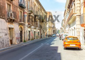 Edificio all\'aperto - Apartment Via Antonino Di Sangiuliano
 
139, Catania - photo 33
