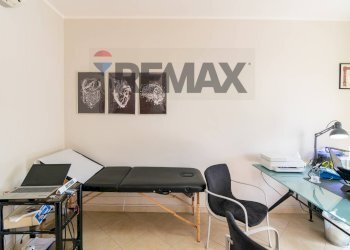 Ufficio - Office Via Leucatia
 
9, Catania - photo 18