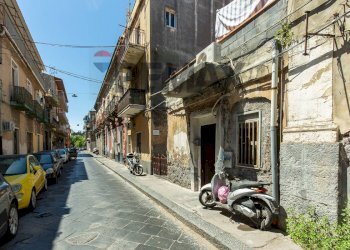Edificio all\'aperto - Independent house Via Testulla
 
160 B, Catania - photo 17