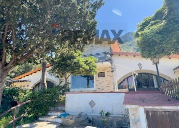 Casa all\'aperto - Villa Contrada Costa Romita
 
14, Castellammare del Golfo - foto 32