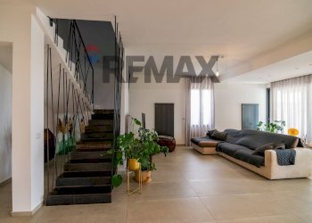 Soggiorno - Villa Via del Pozzo
 
24, San Giovanni la Punta - photo 7