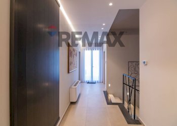 Hall / corridoio - Villa Via del Pozzo
 
24, San Giovanni la Punta - photo 23