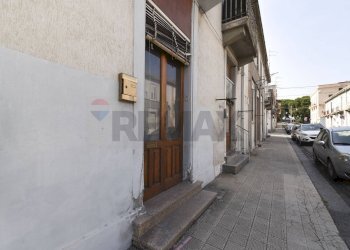 Edificio all\'aperto - Independent house via dei Giurati
 
31, Mascali - photo 2