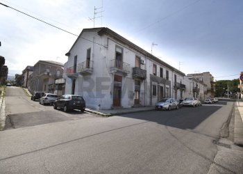 Edificio all\'aperto - Independent house via dei Giurati
 
31, Mascali - photo 3