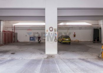 Parcheggio - Locale Commerciale Via Torino
132, Catania - foto 1