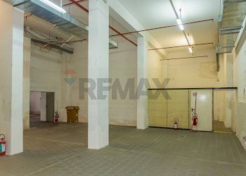 Parcheggio - Locale Commerciale Via Torino
132, Catania - foto 13