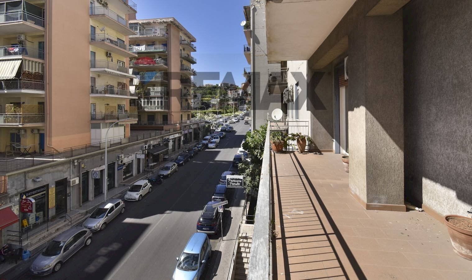 Balcone - Four-room apartment Via Caronda
 
446, Catania - photo 2