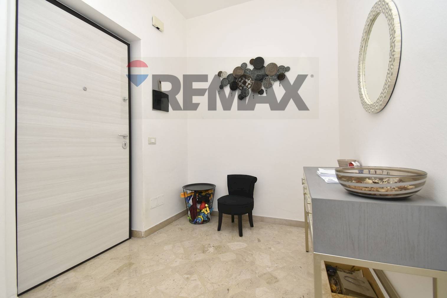 Hall / corridoio - Four-room apartment Via Caronda
 
446, Catania - photo 3