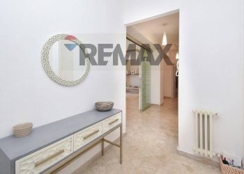 Hall / corridoio - Four-room apartment Via Caronda
 
446, Catania - photo 4