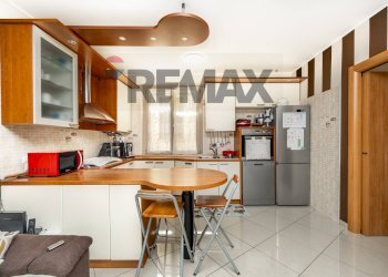 Cucina - Trilocale Via Luigi Besana
 
20, Cavenago di Brianza - foto 3