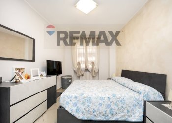 Camera / camera da letto - Trilocale Via Luigi Besana
 
20, Cavenago di Brianza - foto 15