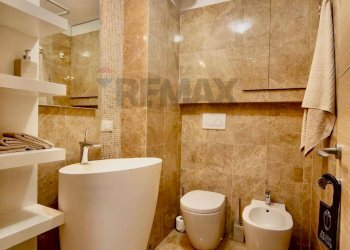 Bagno - Appartamento viale daniele manin
 
4, Viareggio - foto 8