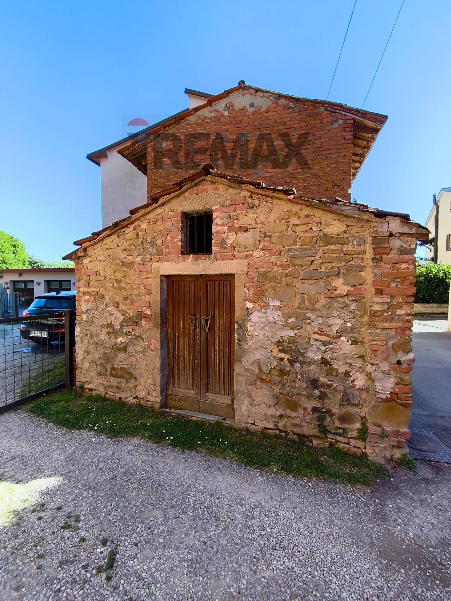 Casa all\'aperto - Locale Commerciale Via Igino cocchi, Arezzo - foto 1