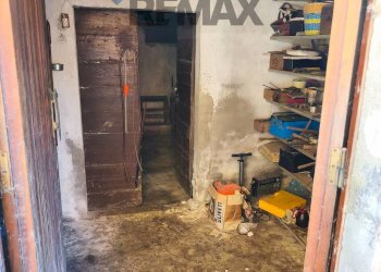Dispensa di stoccaggio - Commercial Premises Via Igino cocchi, Arezzo - photo 8