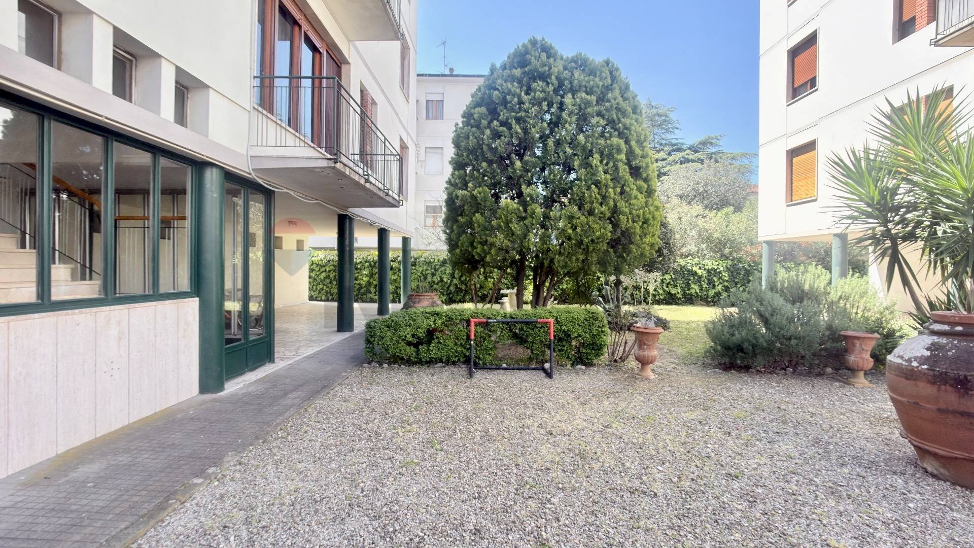 Edificio all\'aperto - Quadrilocale Viale Carducci
27, Fucecchio - foto 3