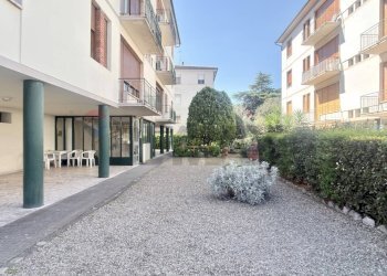Edificio all\'aperto - Quadrilocale Viale Carducci
27, Fucecchio - foto 2