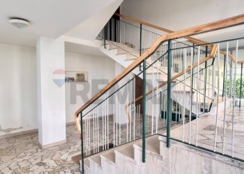 Scale - Quadrilocale Viale Carducci
27, Fucecchio - foto 5